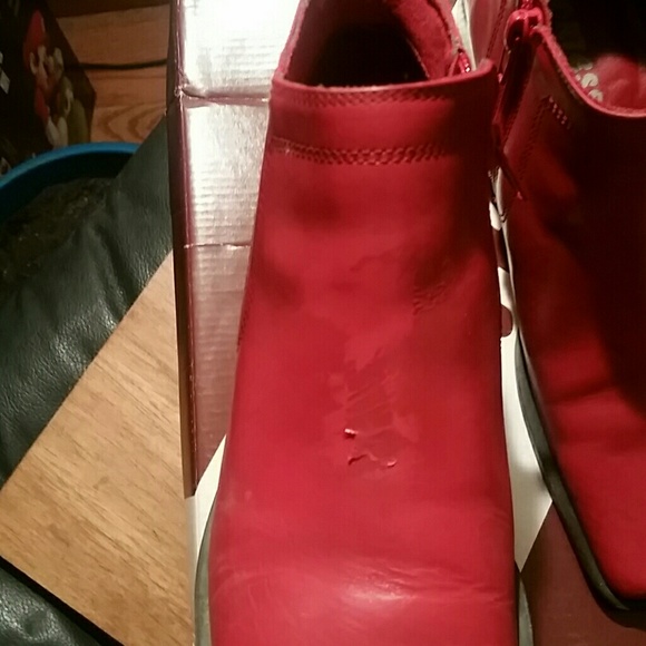 Red ankle boota - Picture 3 of 3